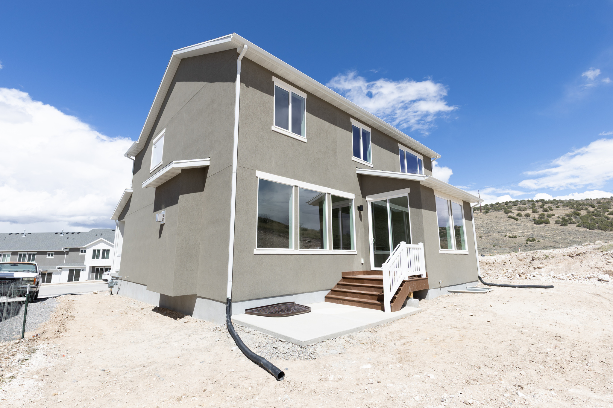 HIDDEN HOLLOW - Residential