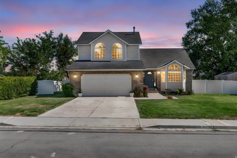 Tiny photo for 1147 W 1600 N, Lehi, UT 84043 (MLS # 2169149)
