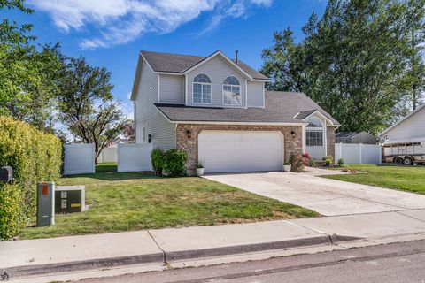 Tiny photo for 1147 W 1600 N, Lehi, UT 84043 (MLS # 2169149)