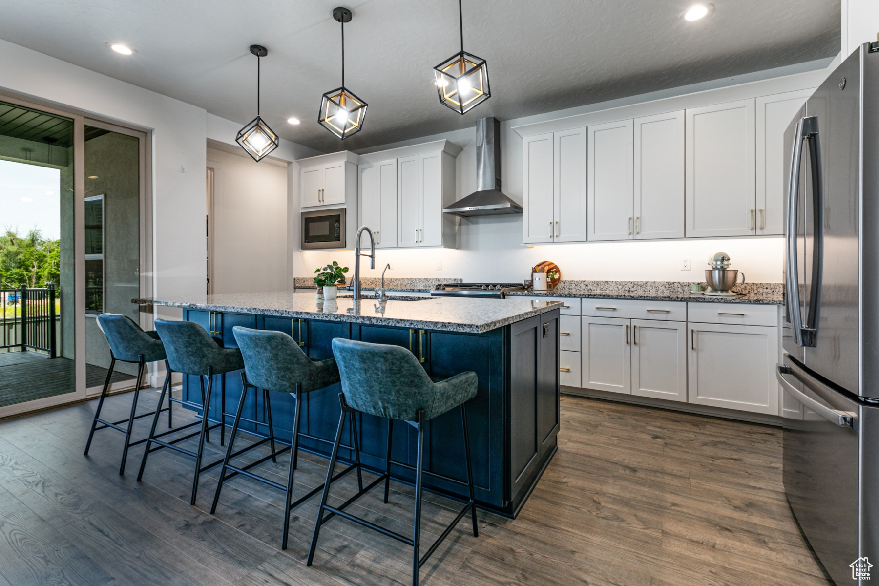 Farmington, Utah 84025, United States, 6 Bedrooms Bedrooms, ,4 BathroomsBathrooms,Residential,Active,141408