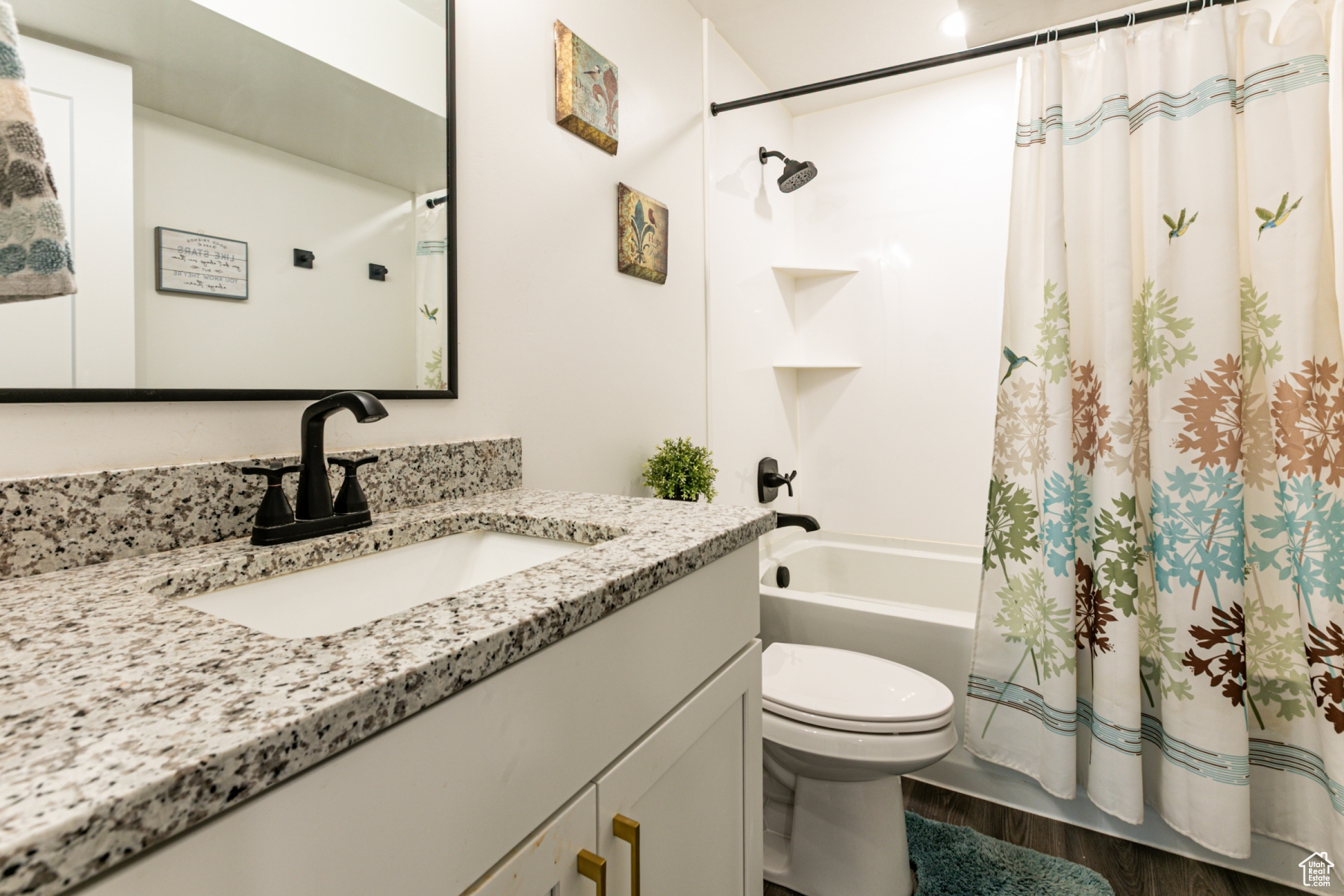 Farmington, Utah 84025, United States, 6 Bedrooms Bedrooms, ,4 BathroomsBathrooms,Residential,Active,141408