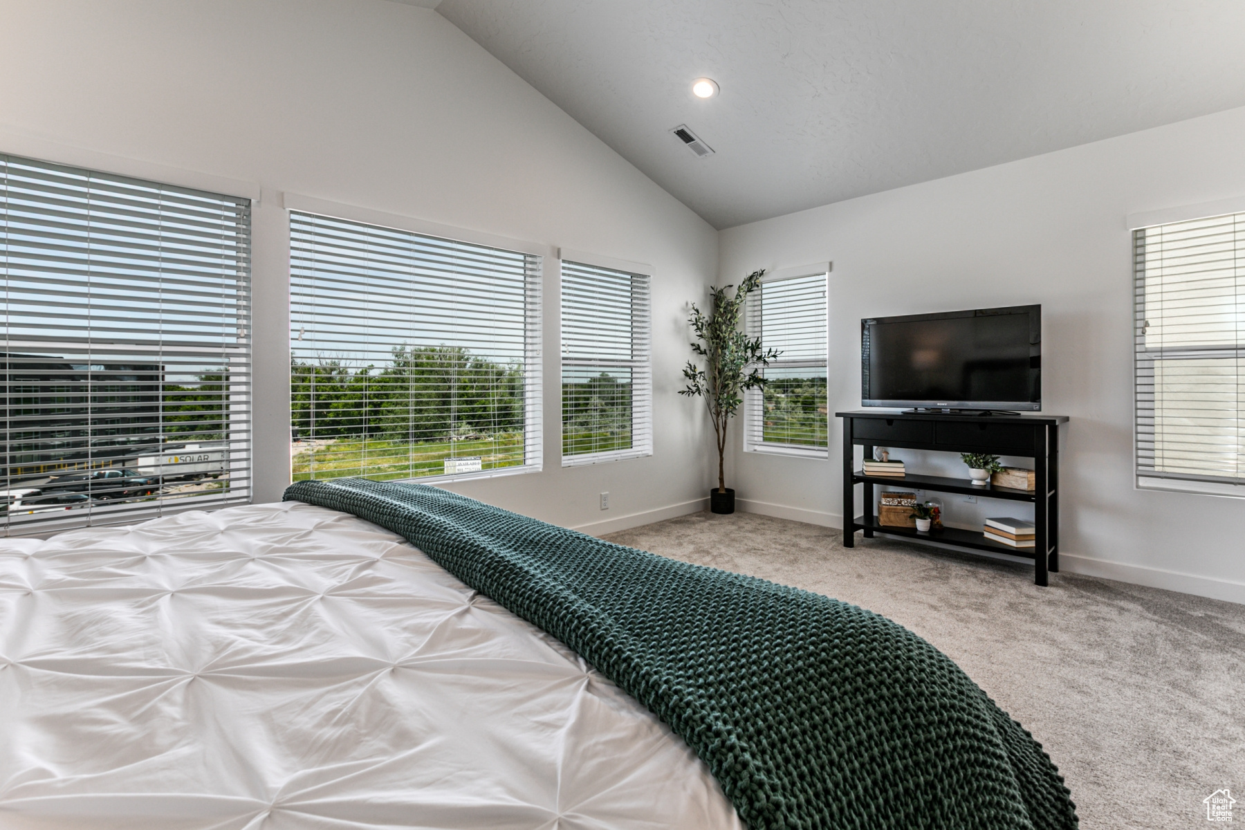 Farmington, Utah 84025, United States, 6 Bedrooms Bedrooms, ,4 BathroomsBathrooms,Residential,Active,141408