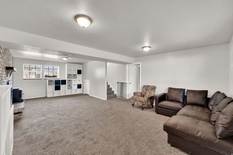 Tiny photo for 6183 S 2375 E, South Ogden, UT 84403 (MLS # 2145466)