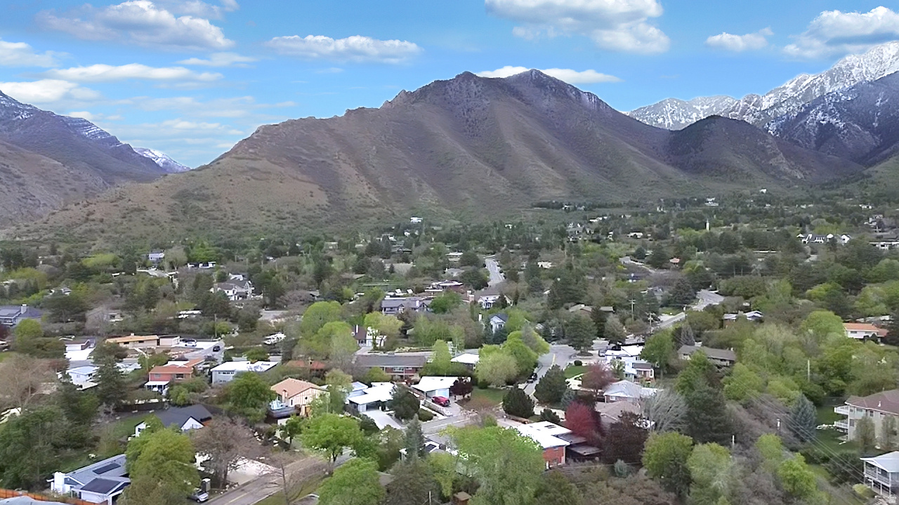 MT. OLYMPUS ACRES - Residential