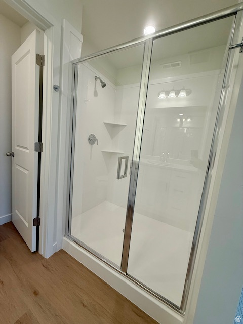 TOWNS ON MAIN - Residential