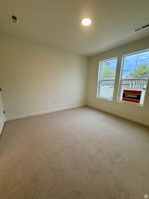 TOWNS ON MAIN - Residential