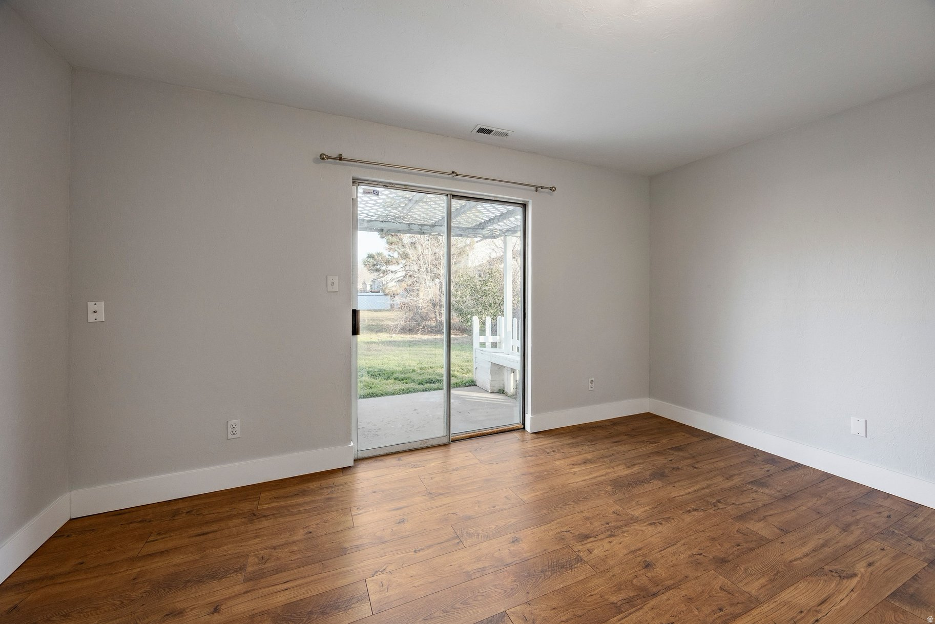 STAR CREST - Residential