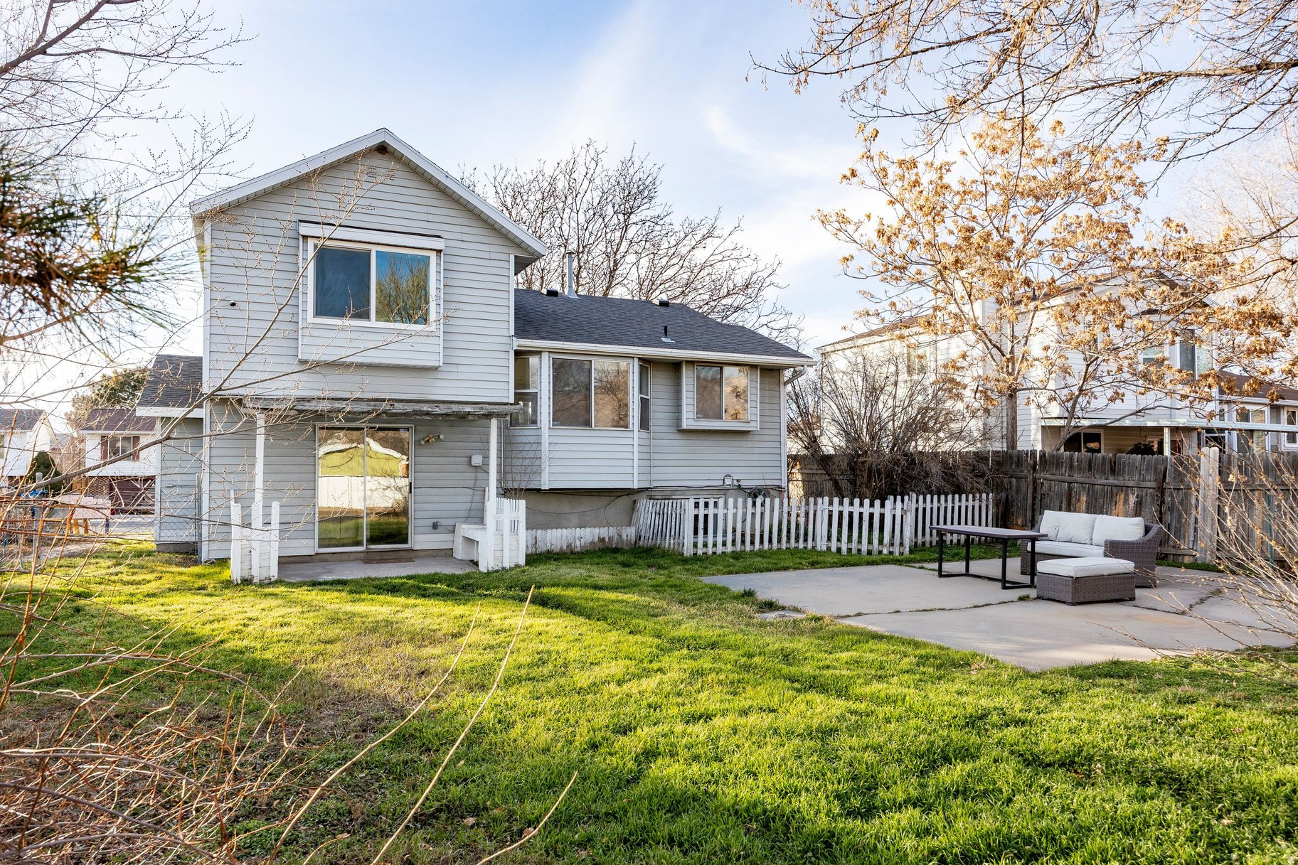 STAR CREST - Residential