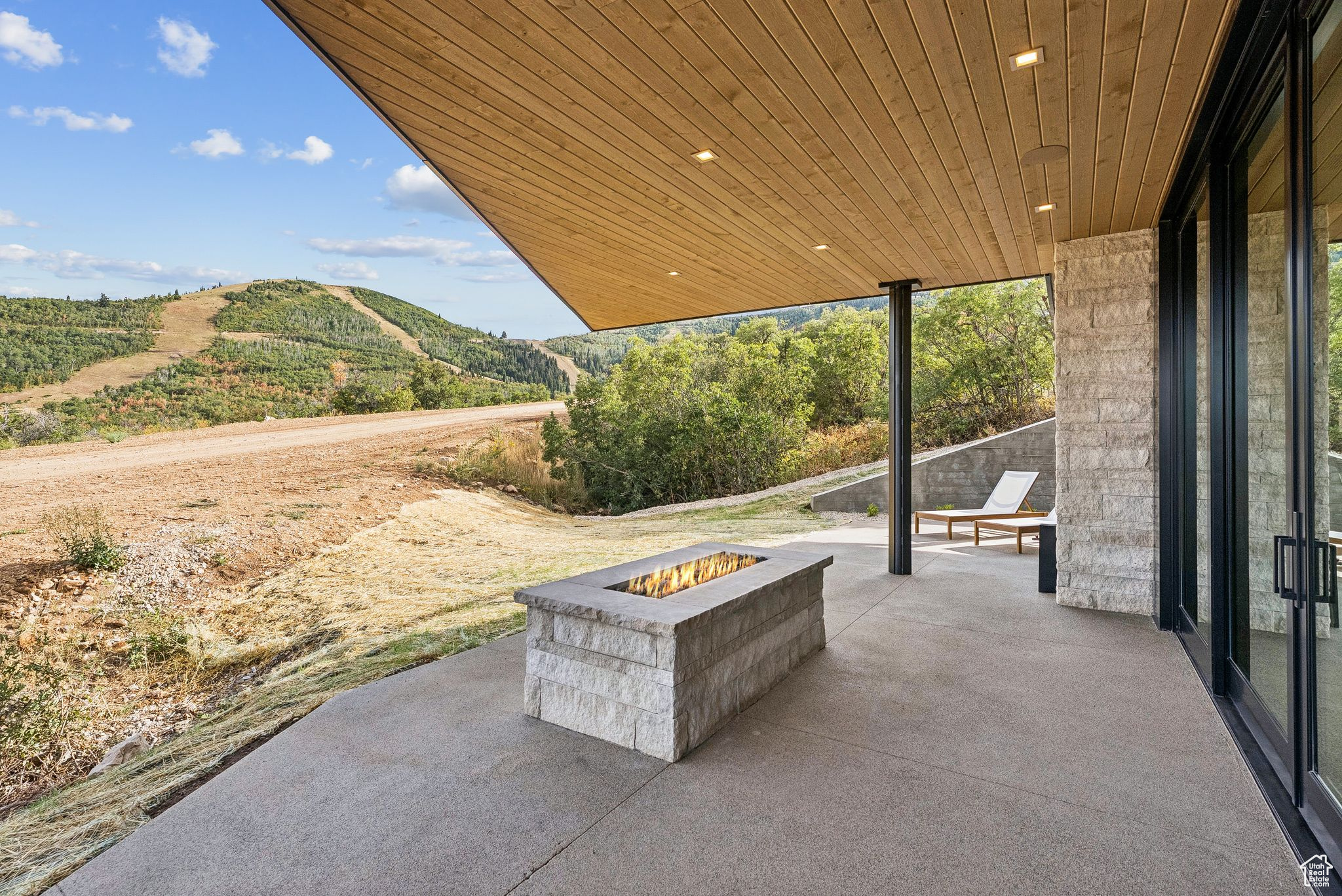 Heber City, Utah 84032, United States, 7 Bedrooms Bedrooms, ,8 BathroomsBathrooms,Residential,Active,4845