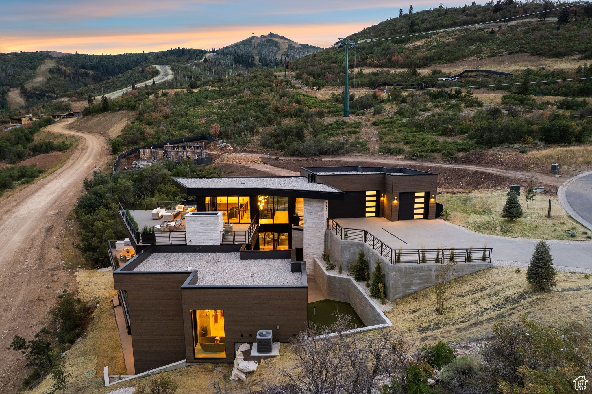 Heber City, Utah 84032, United States, 7 Bedrooms Bedrooms, ,8 BathroomsBathrooms,Residential,Active,4845