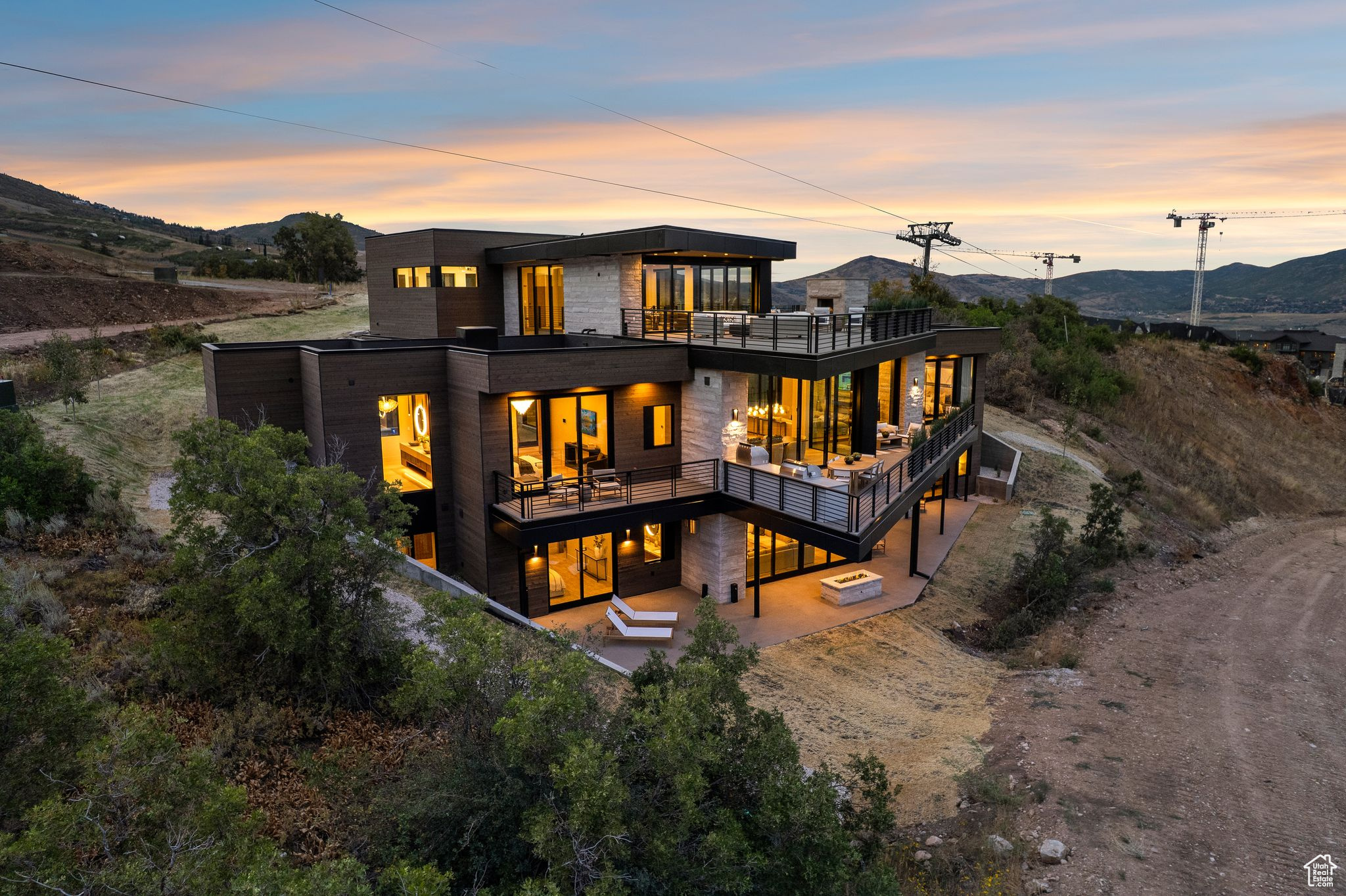 Heber City, Utah 84032, United States, 7 Bedrooms Bedrooms, ,8 BathroomsBathrooms,Residential,Active,4845