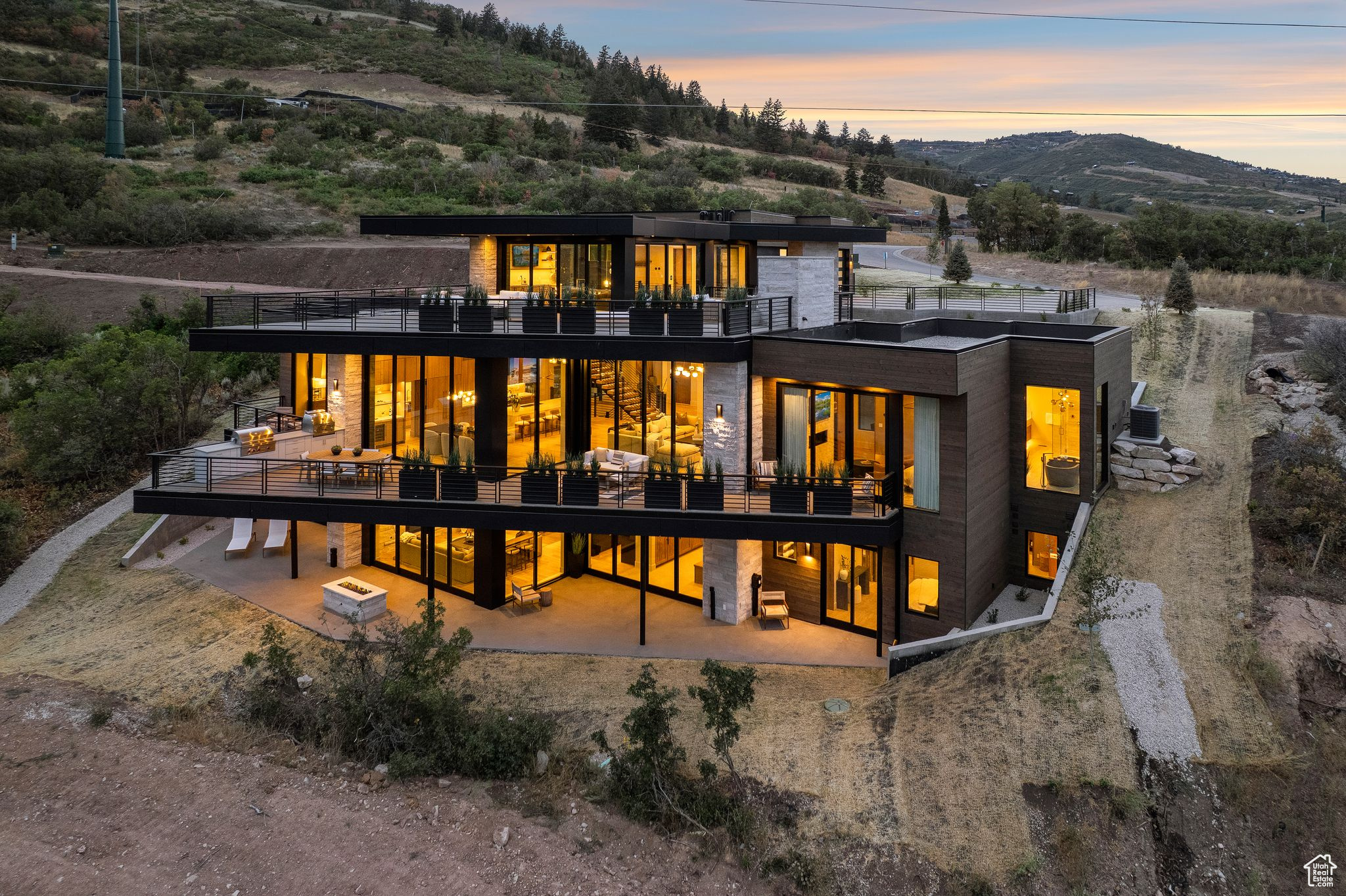 Heber City, Utah 84032, United States, 7 Bedrooms Bedrooms, ,8 BathroomsBathrooms,Residential,Active,4845