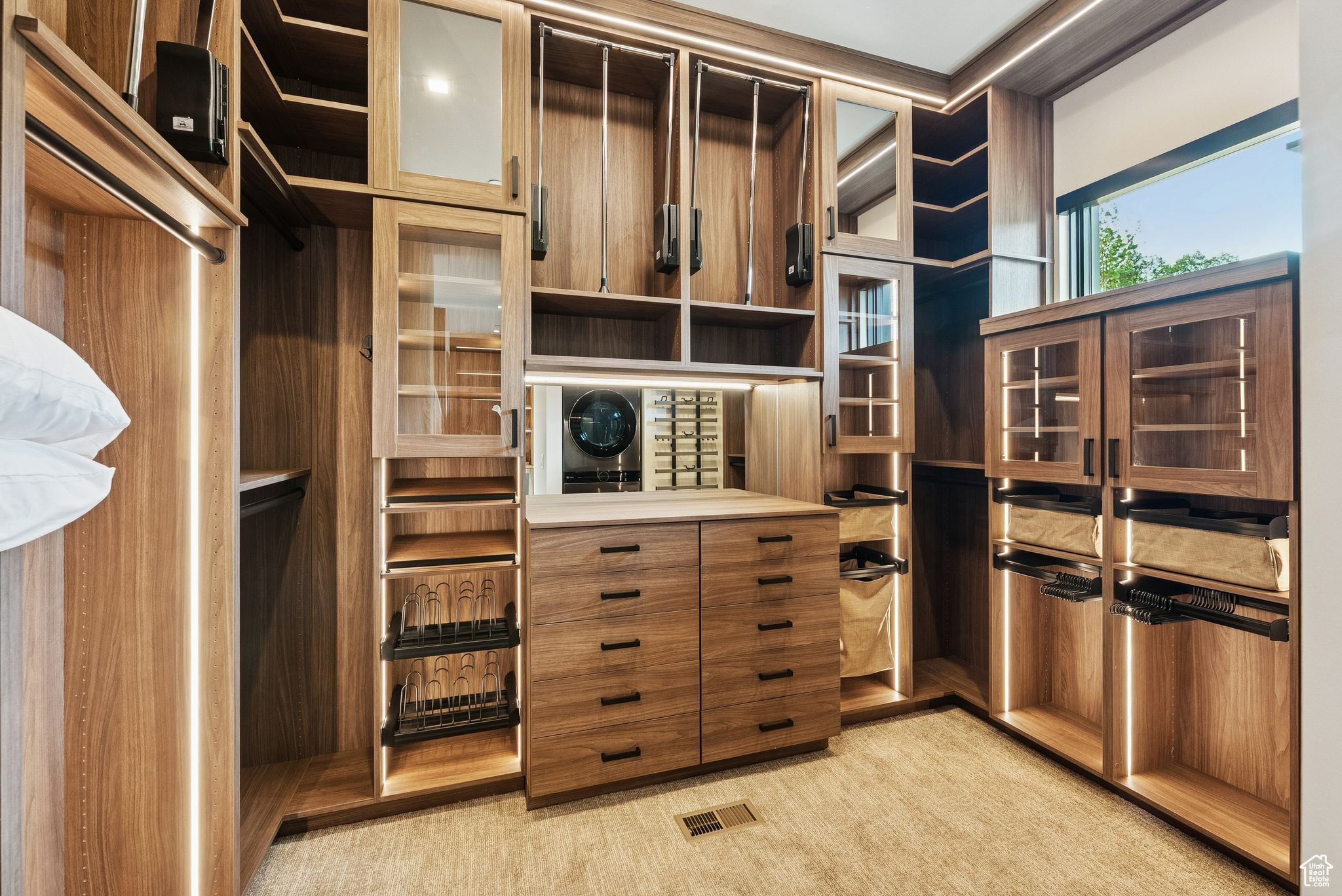 Heber City, Utah 84032, United States, 7 Bedrooms Bedrooms, ,8 BathroomsBathrooms,Residential,Active,4845