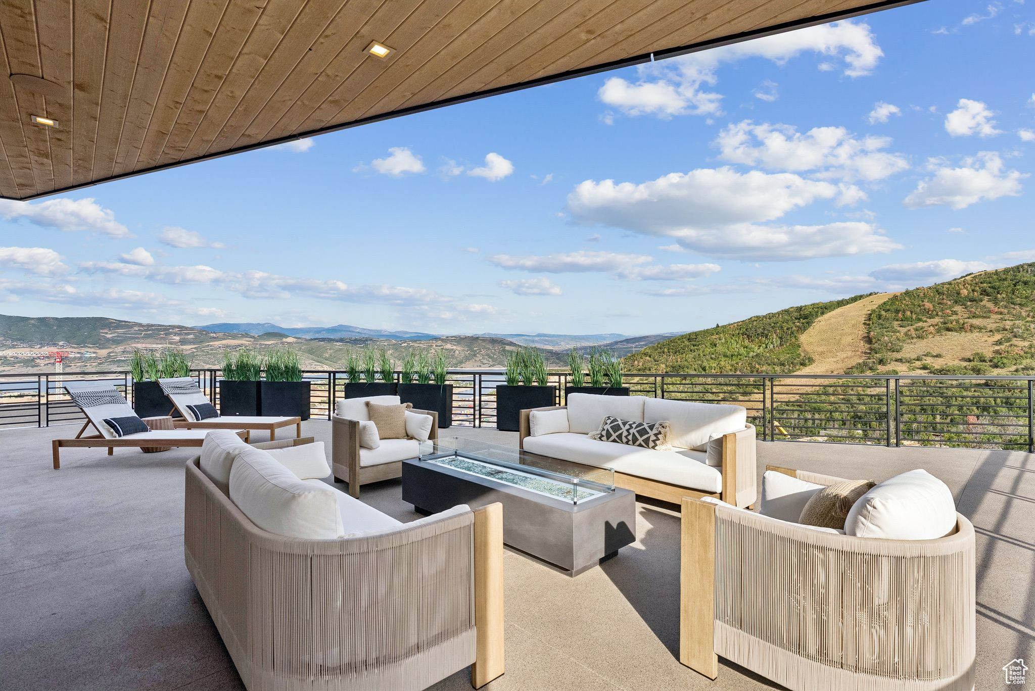 Heber City, Utah 84032, United States, 7 Bedrooms Bedrooms, ,8 BathroomsBathrooms,Residential,Active,4845