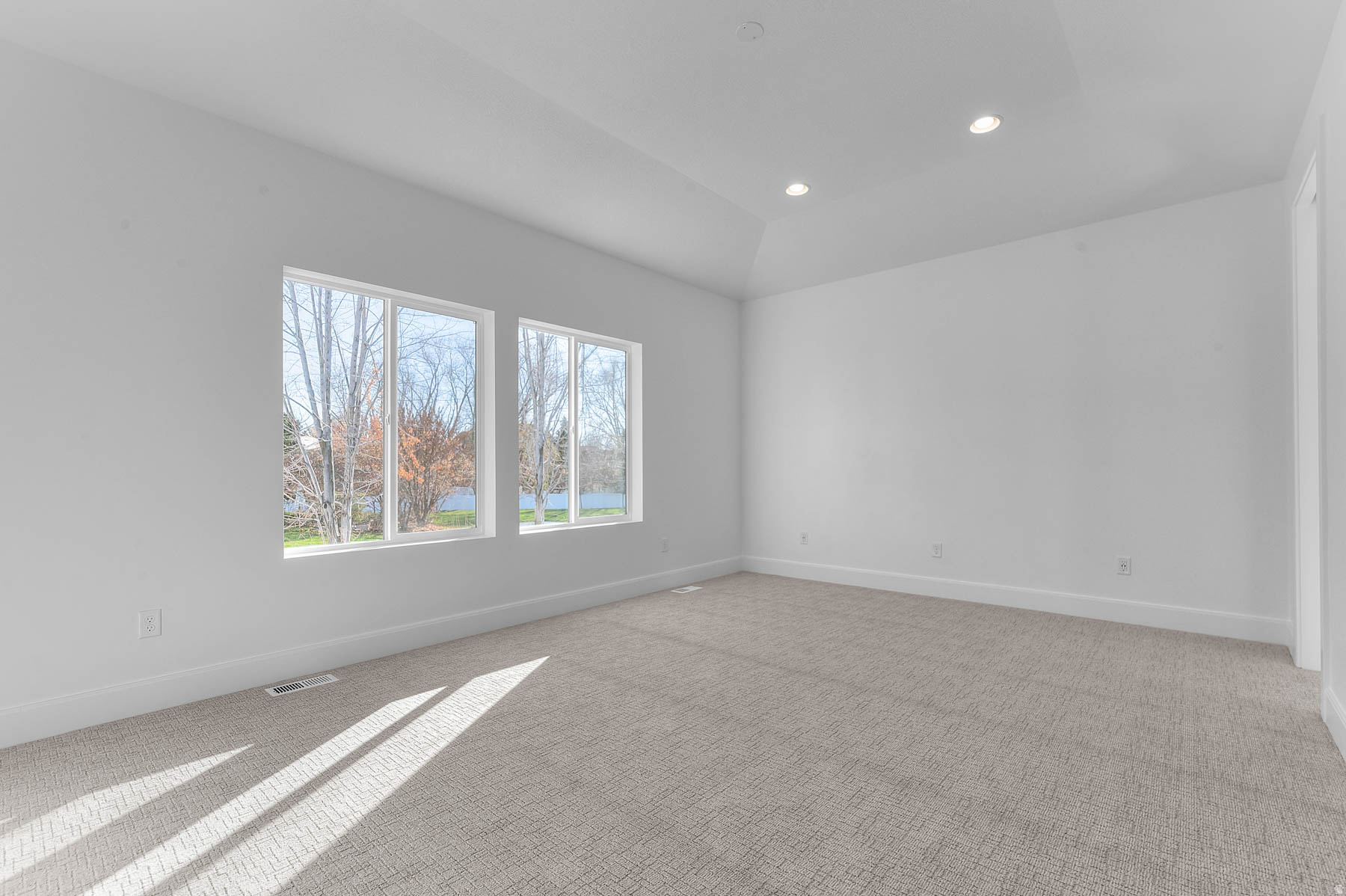 ANGEL HILL 101 - Residential