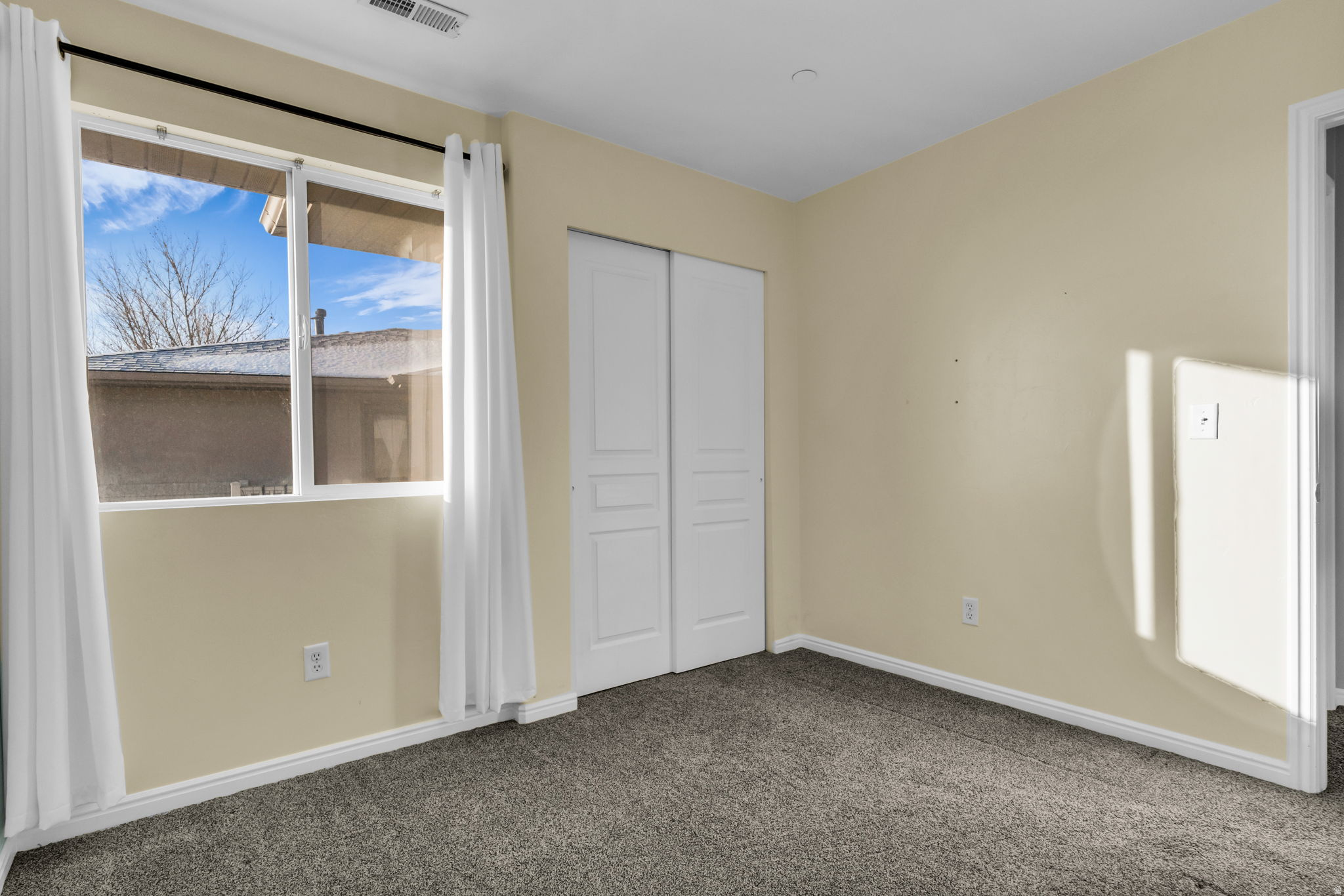 IVY SPRINGS CONDOMINIUM PHASE 7 - Residential