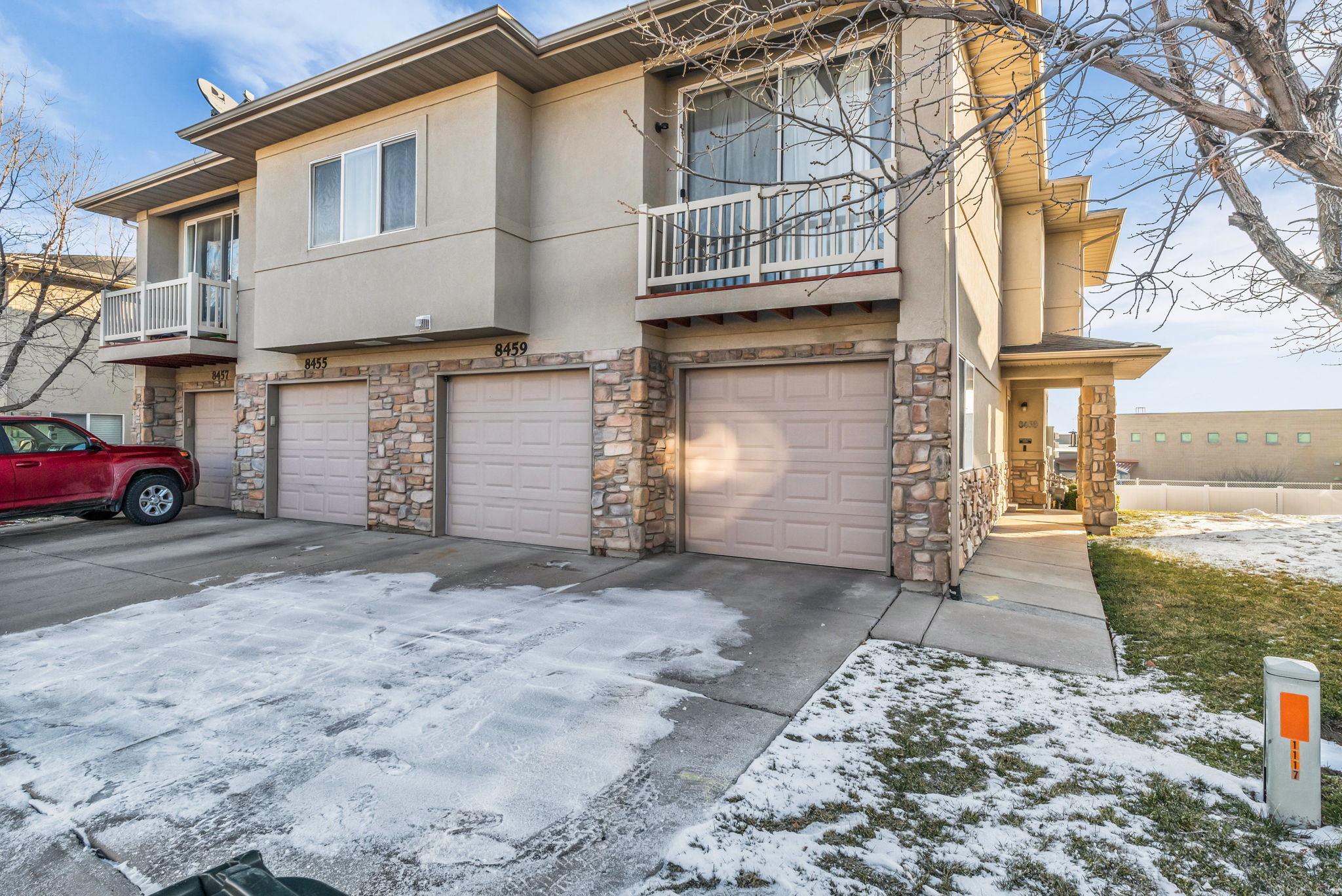 IVY SPRINGS CONDOMINIUM PHASE 7 - Residential