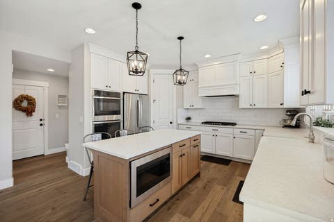 Tiny photo for 623 S ALBERTA SPRUCE DR, Layton, UT 84041 (MLS # 2178166)