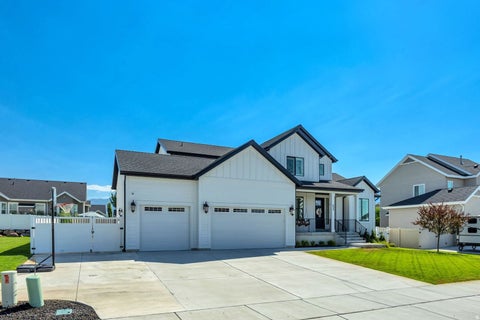 Tiny photo for 623 S ALBERTA SPRUCE DR, Layton, UT 84041 (MLS # 2178166)