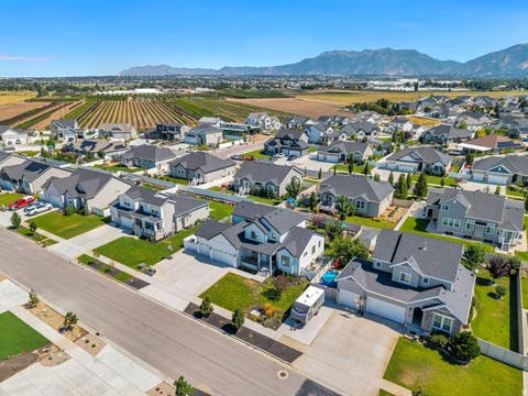Tiny photo for 623 S ALBERTA SPRUCE DR, Layton, UT 84041 (MLS # 2178166)