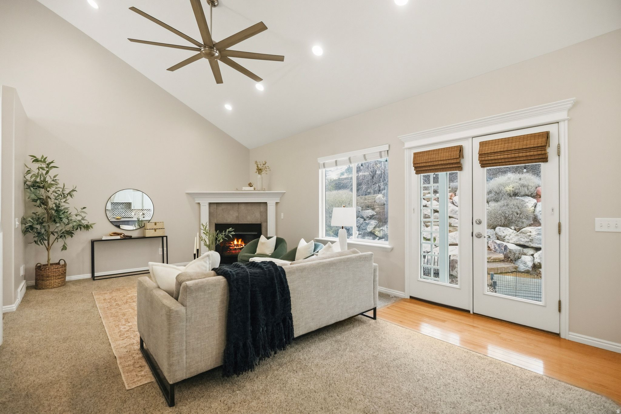 EAGLEPOINTE ESTATES - Residential