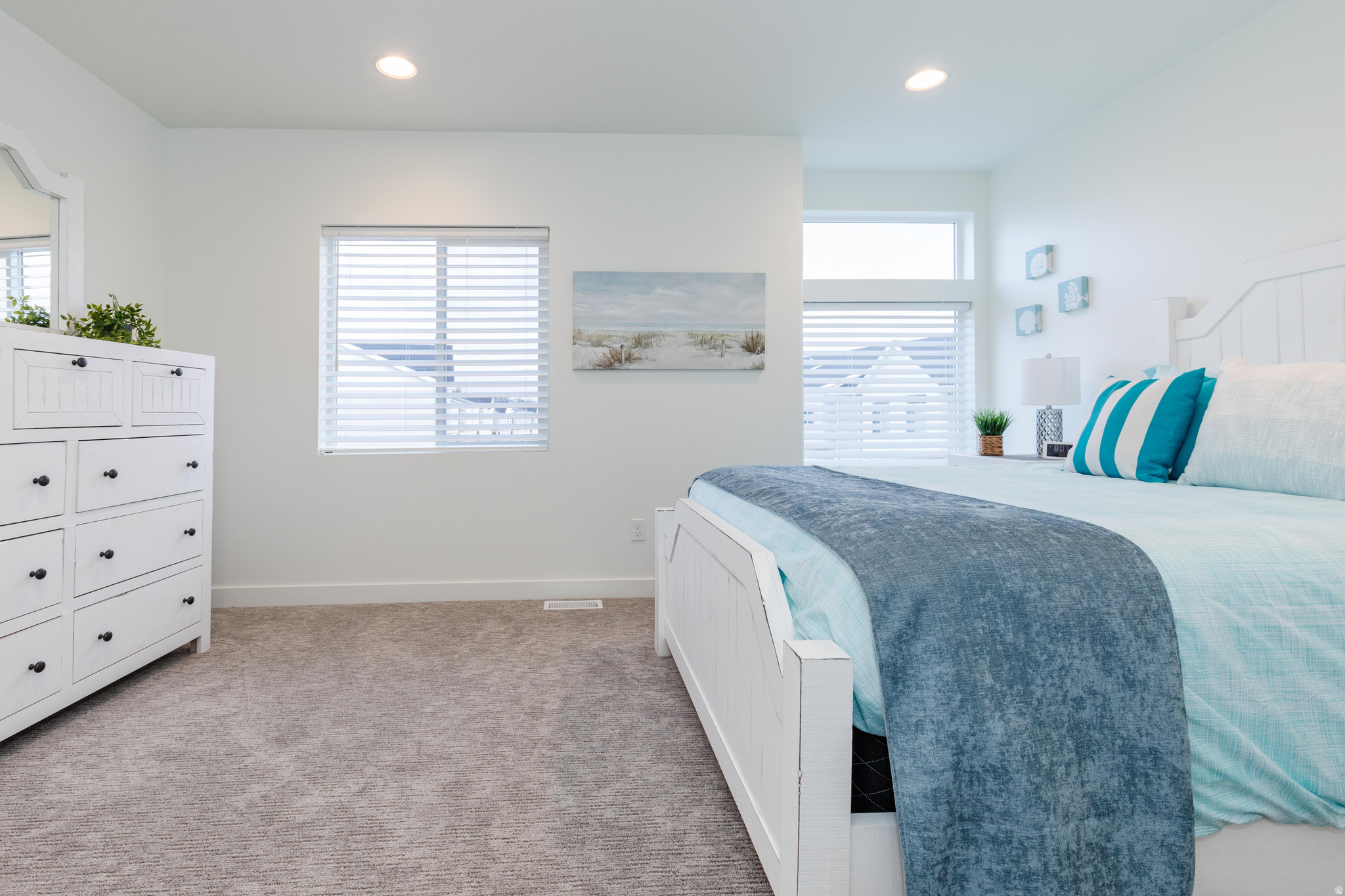 PARADISE PARKWAY - Residential