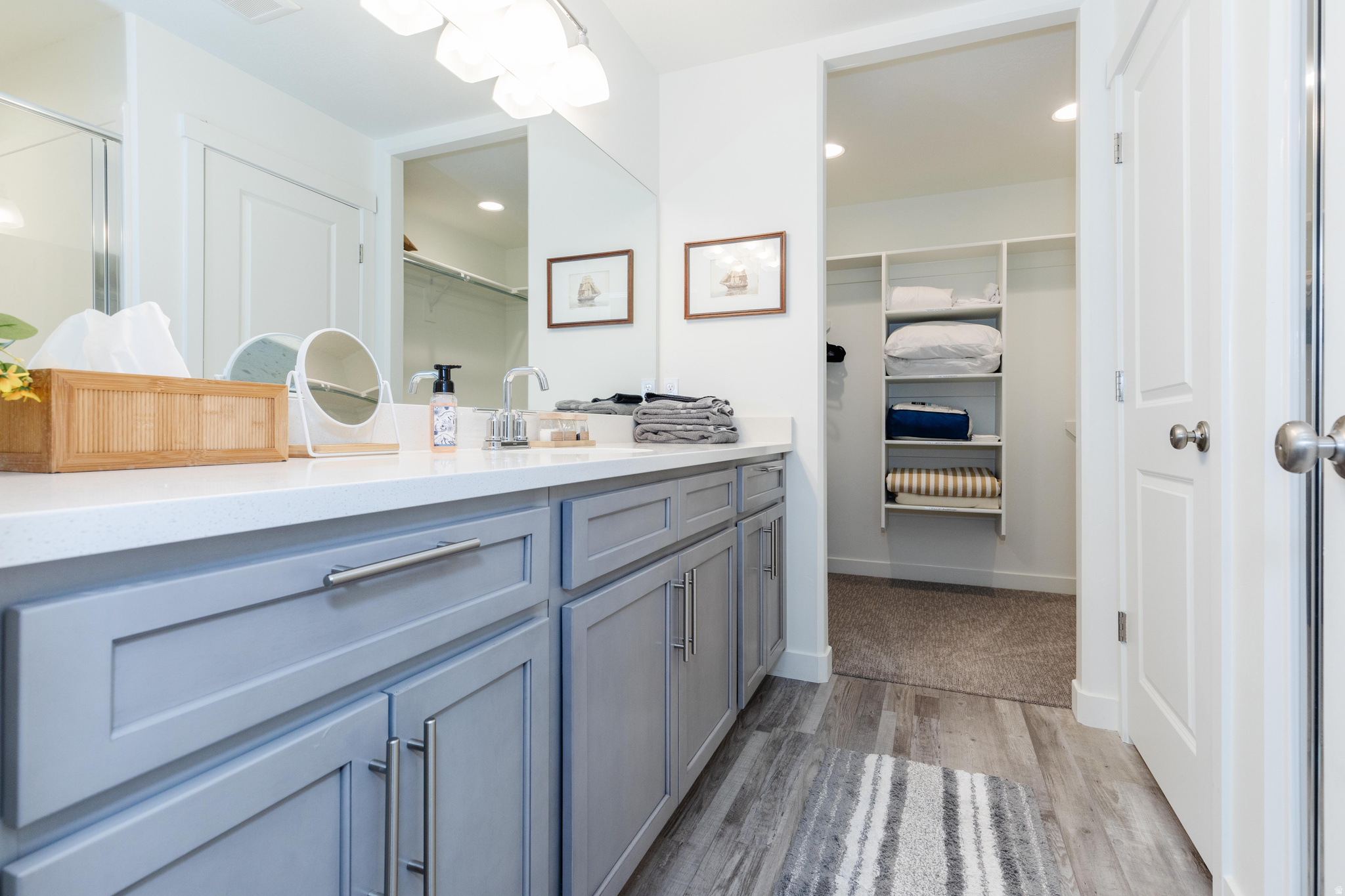 PARADISE PARKWAY - Residential