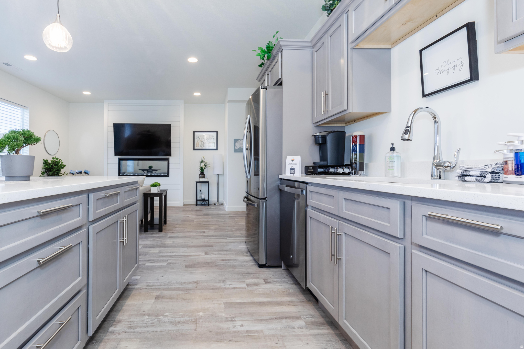 PARADISE PARKWAY - Residential