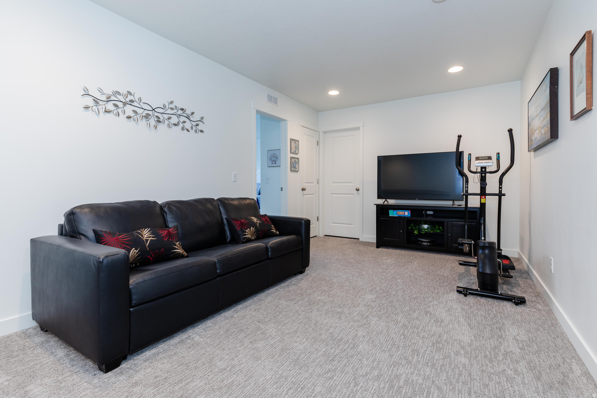 PARADISE PARKWAY - Residential