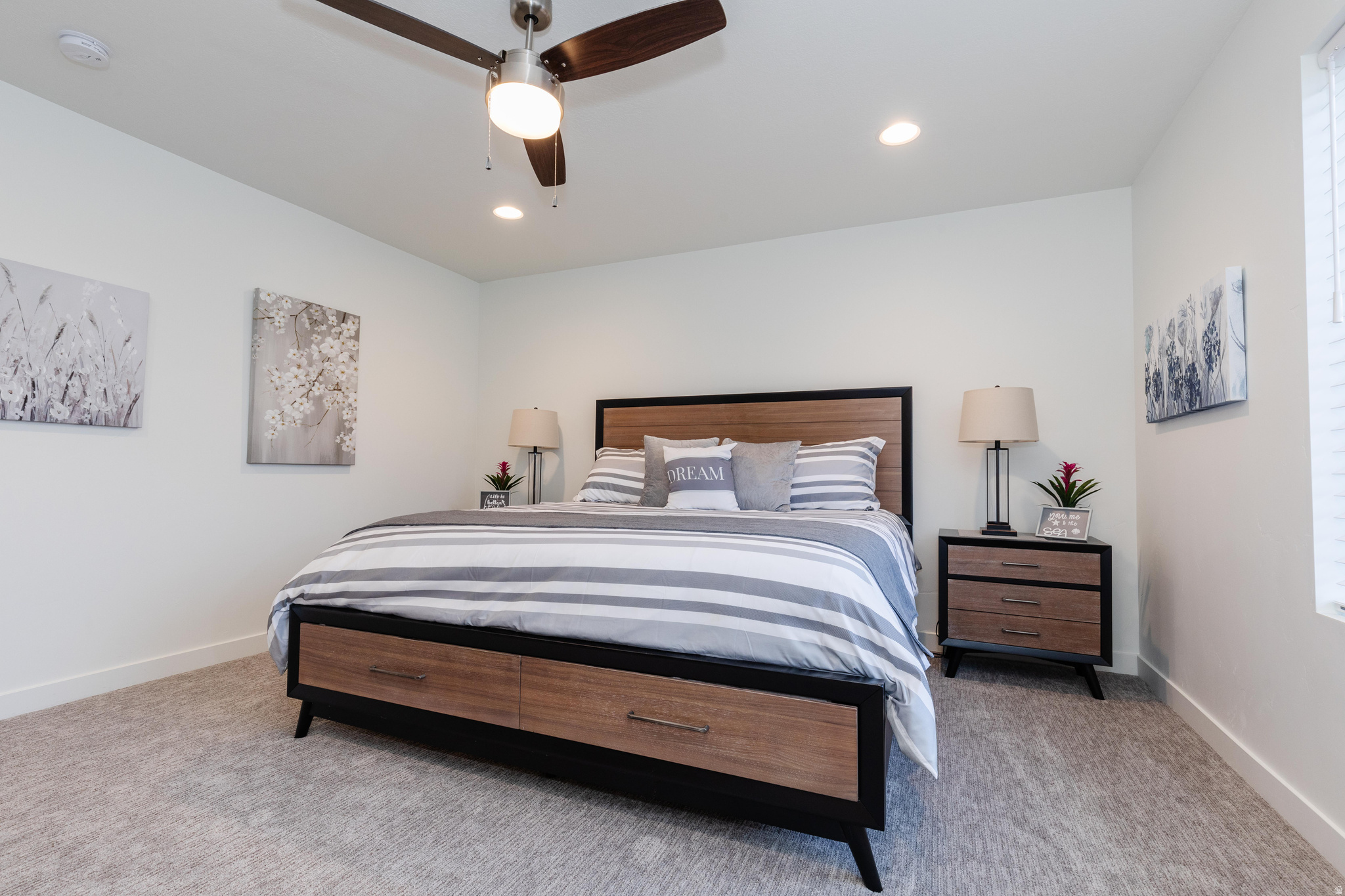 PARADISE PARKWAY - Residential