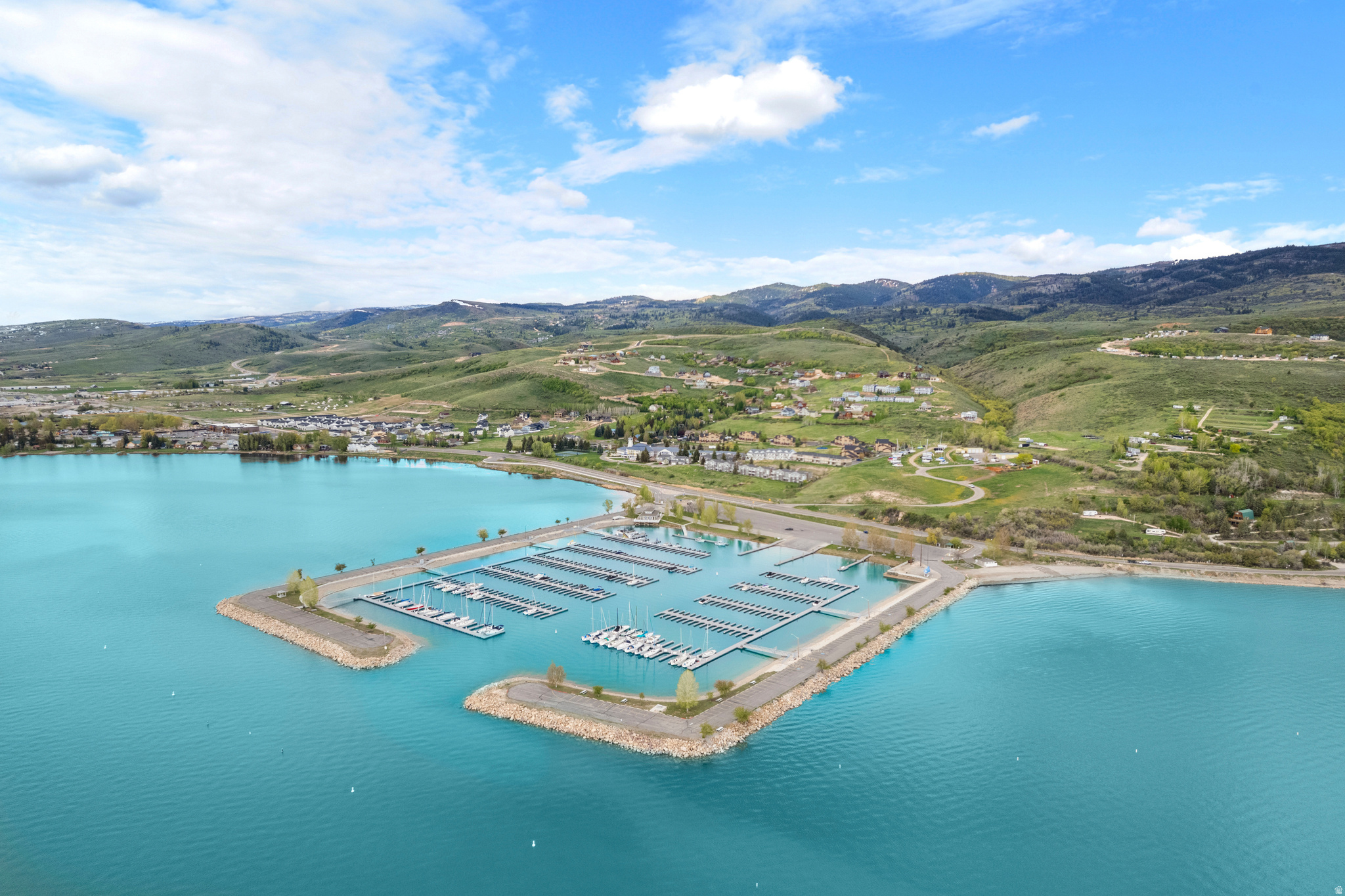 PARADISE PARKWAY - Residential