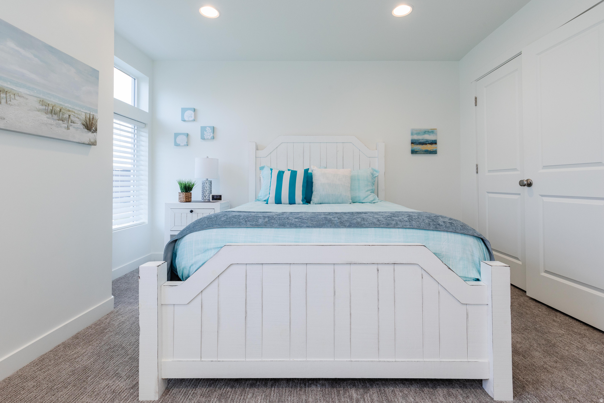 PARADISE PARKWAY - Residential