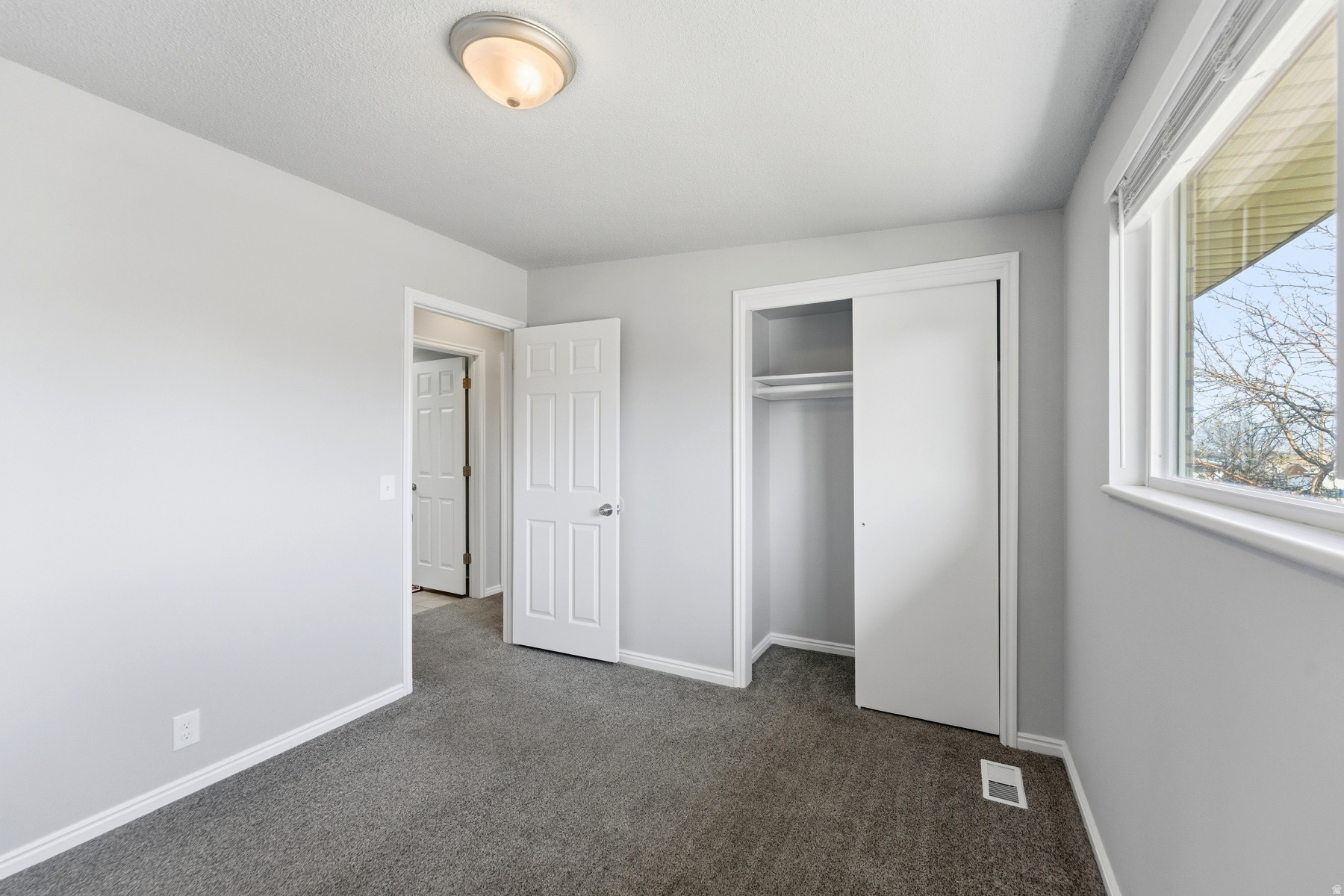 COLONY WEST - Residential