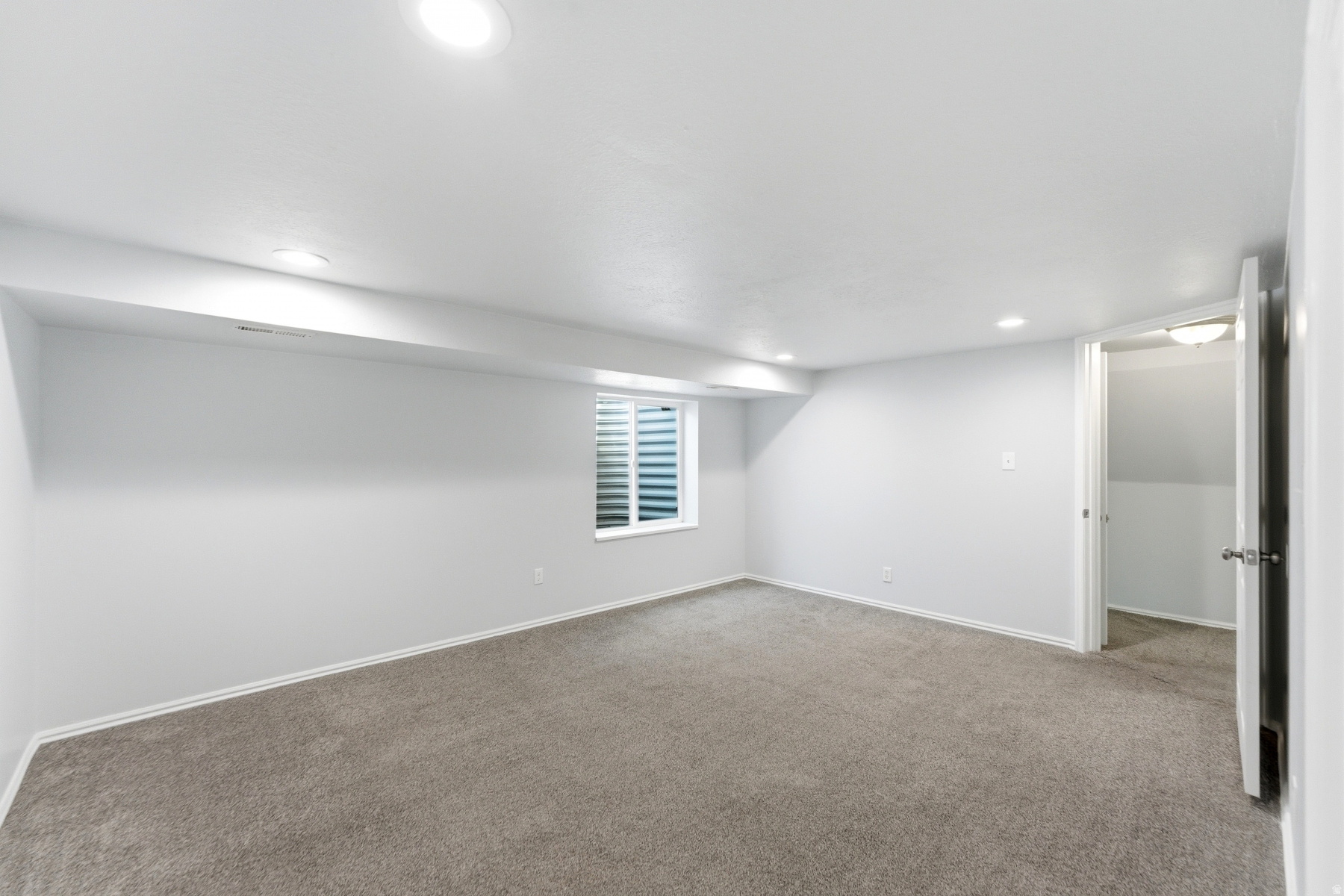 COLONY WEST - Residential