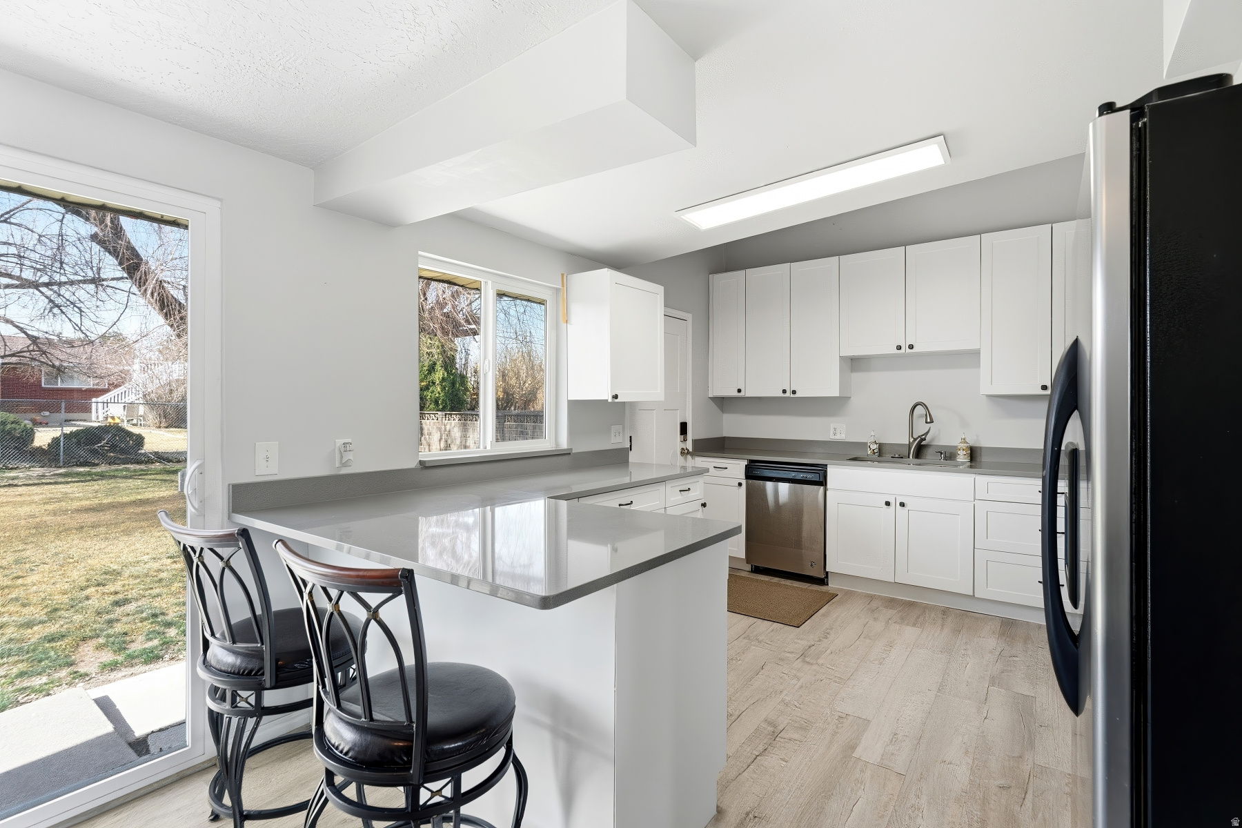 COLONY WEST - Residential