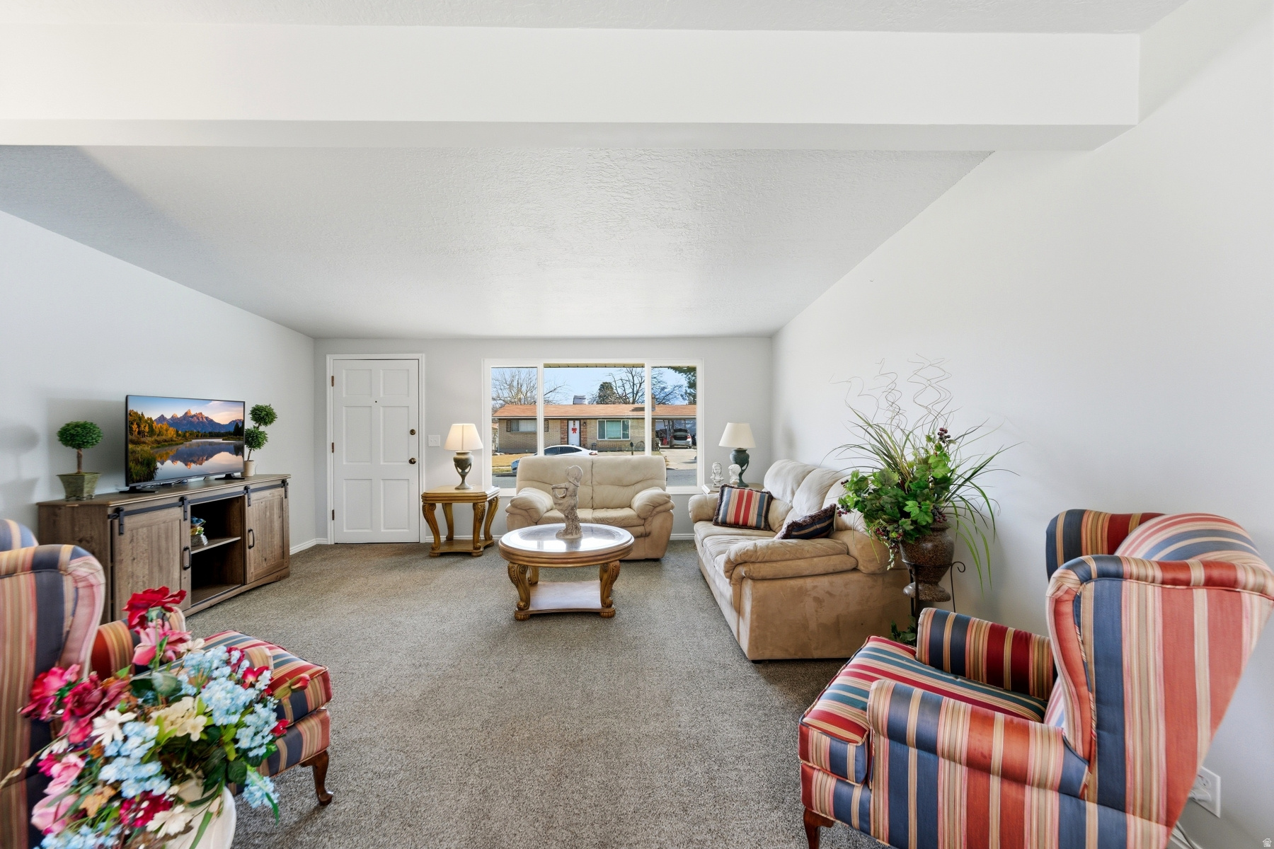 COLONY WEST - Residential