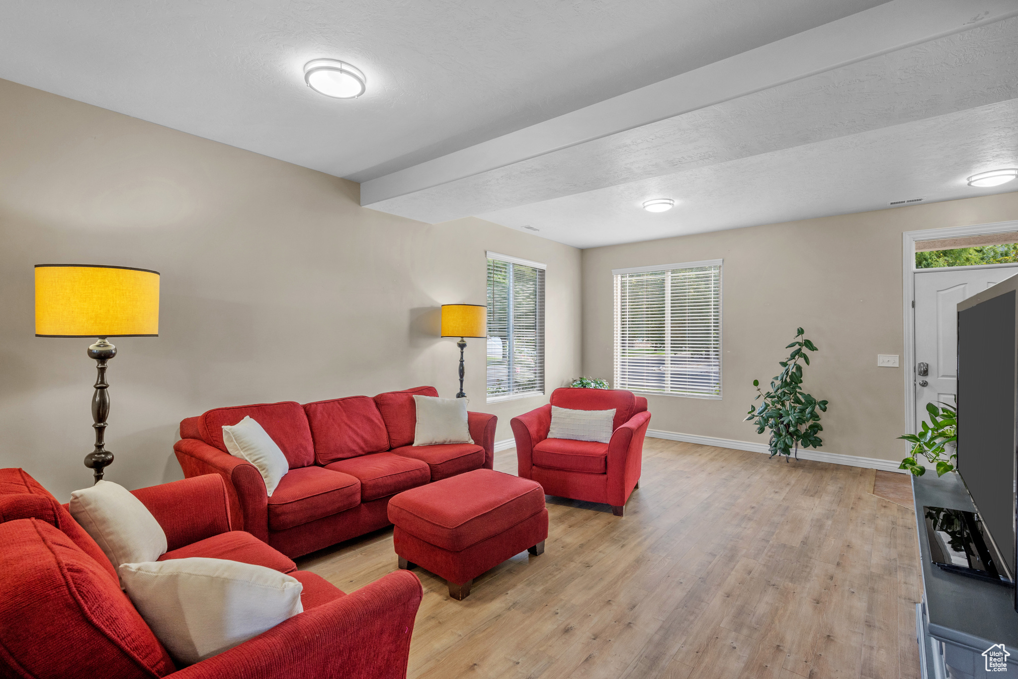 DEVON GLEN - Residential