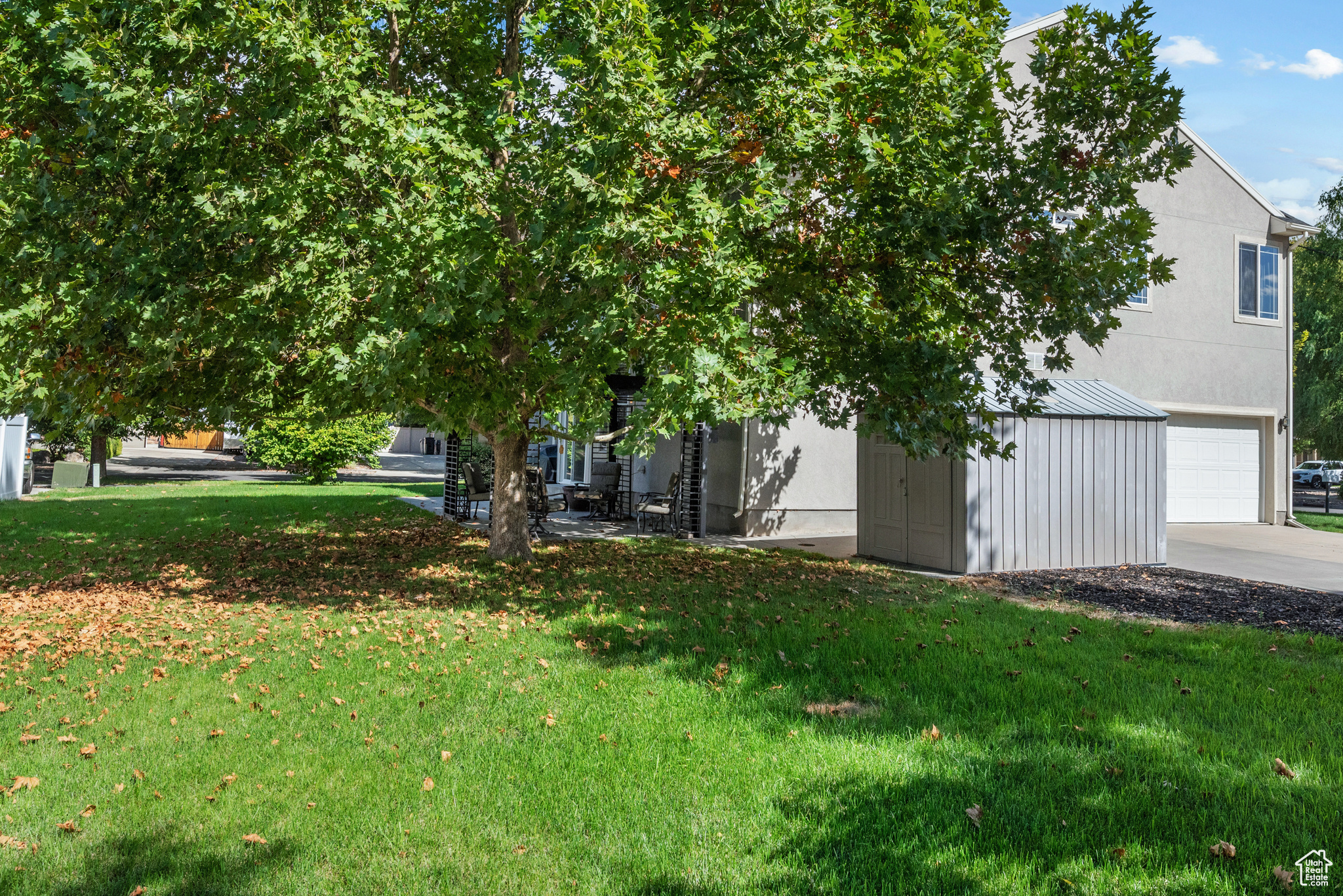 DEVON GLEN - Residential