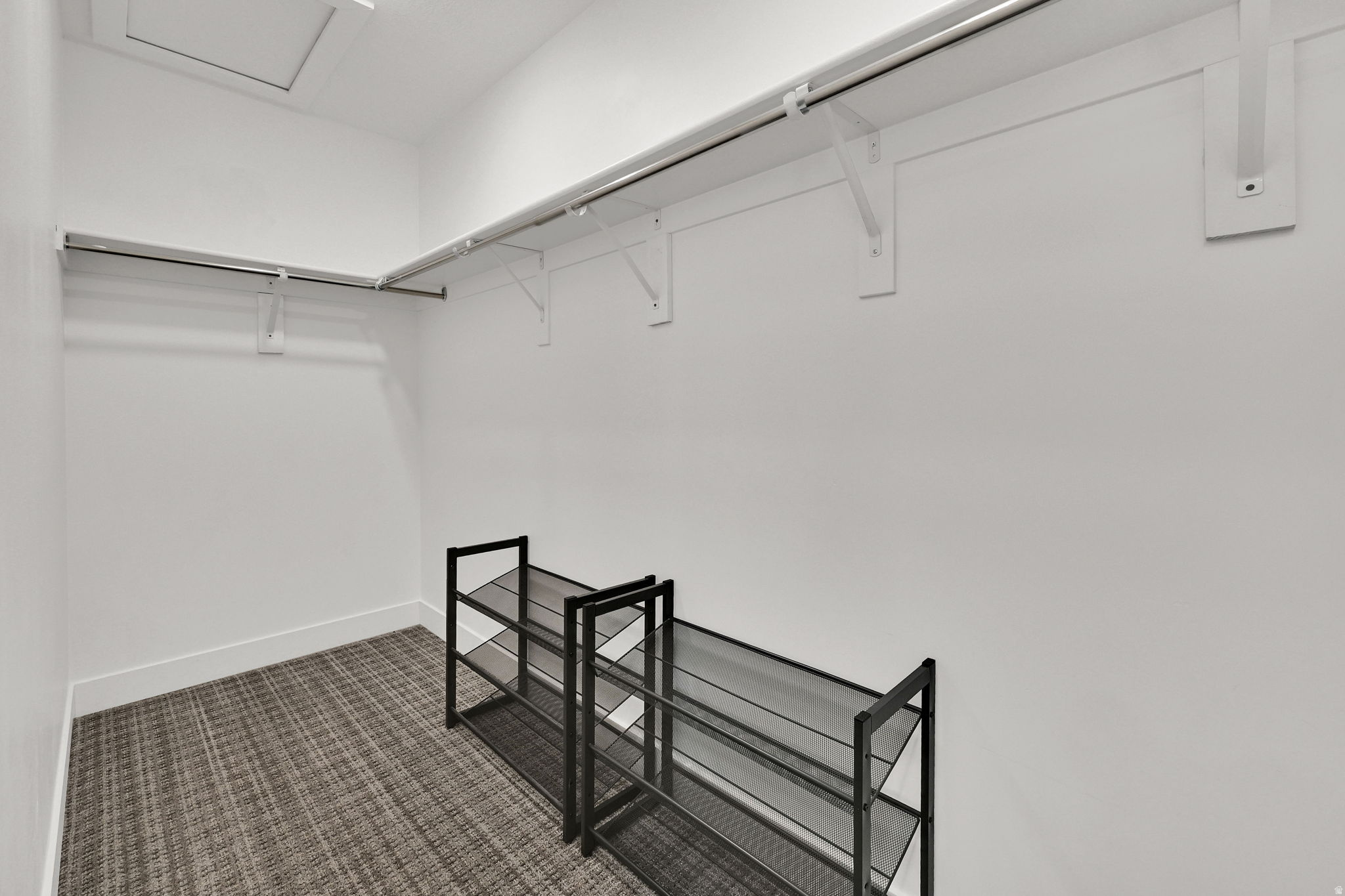 PROMINENCE POINT SUB - Residential