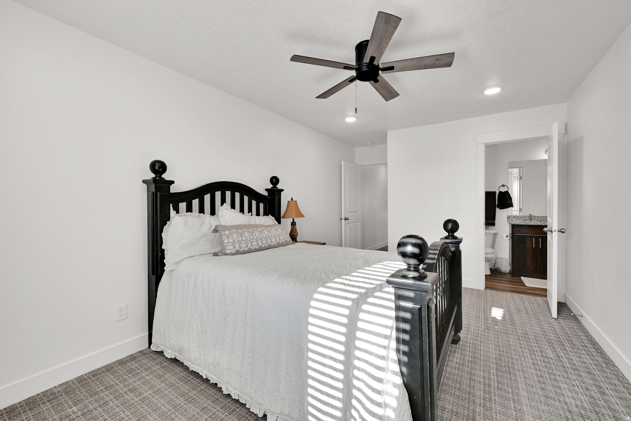 PROMINENCE POINT SUB - Residential