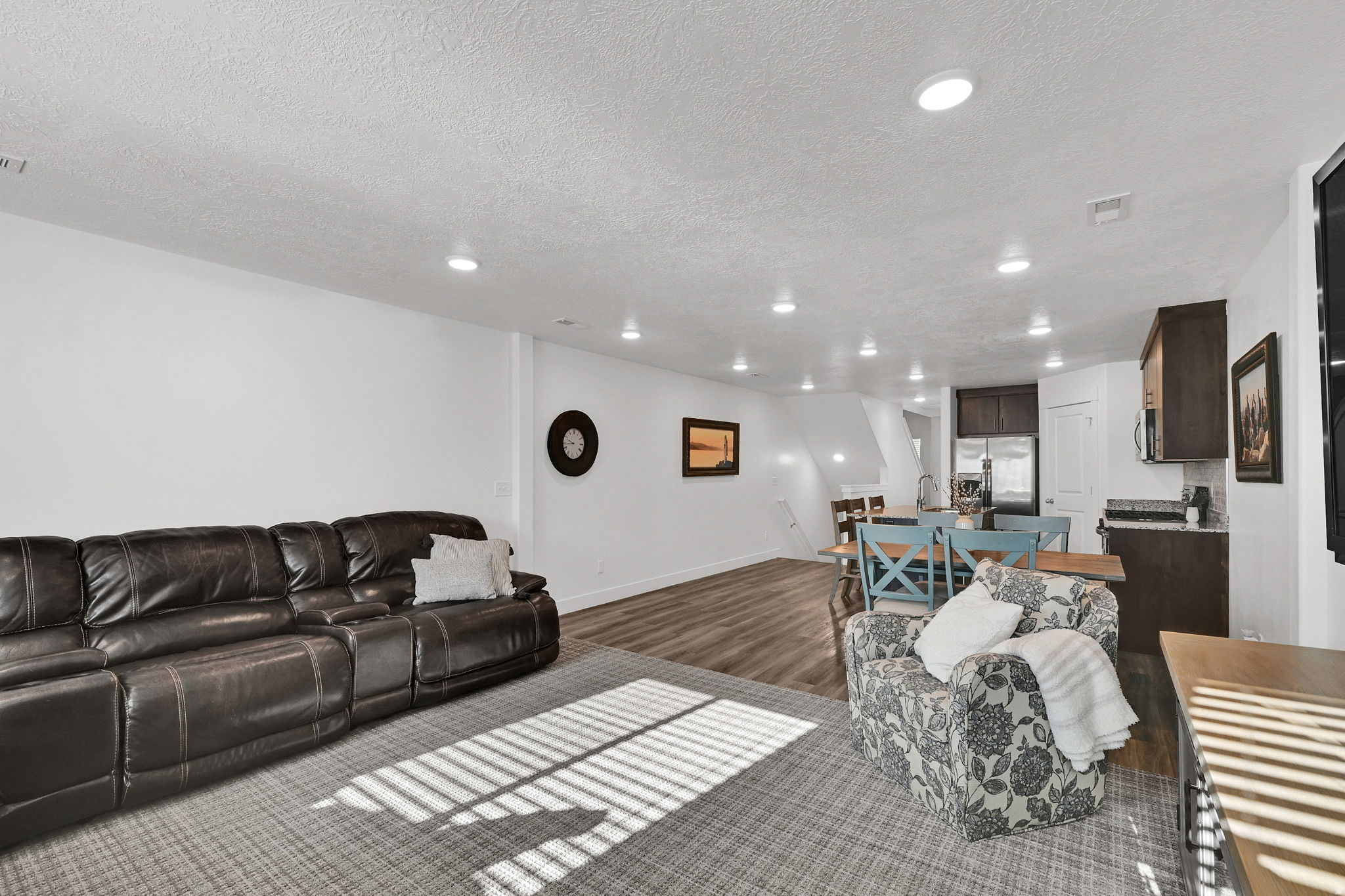 PROMINENCE POINT SUB - Residential