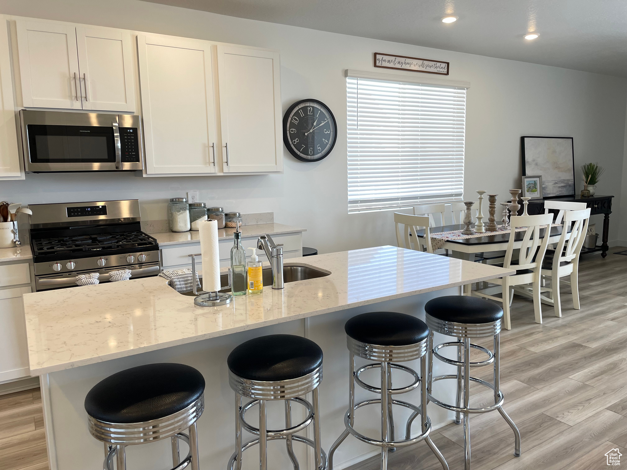 RIDGELINE - Residential Lease