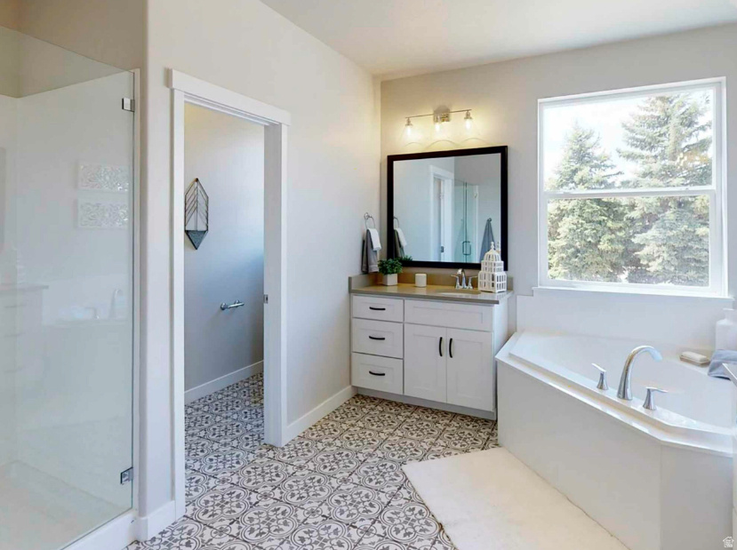 MARDAM RANCH - Residential