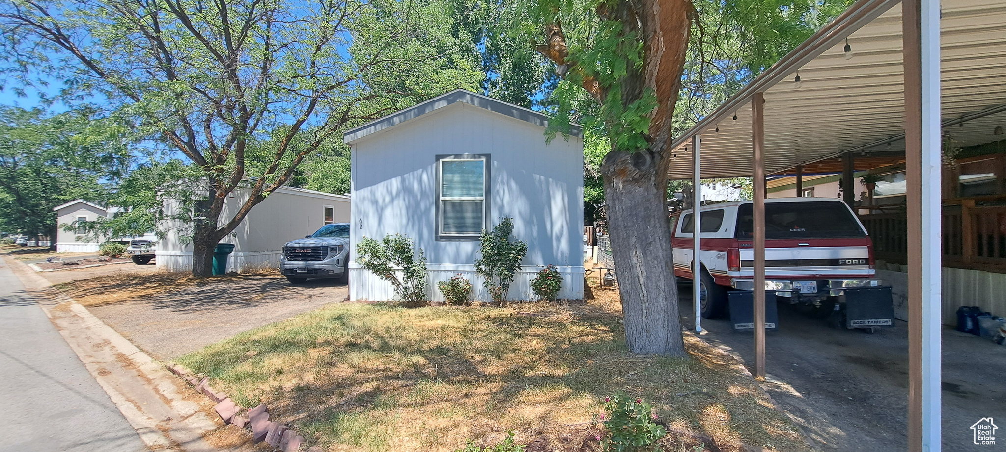 RIDGEWOOD ESTATES - Residential