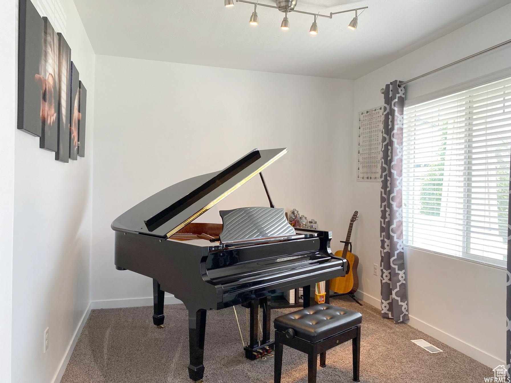 LEGACY FARMS - Residential