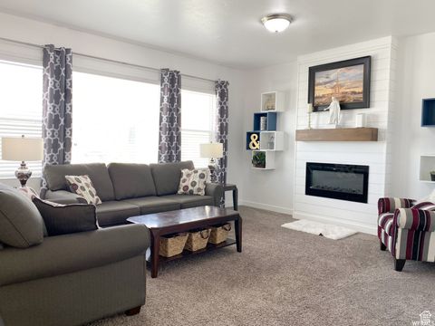 Tiny photo for 62 E PARADISE CT, Saratoga Springs, UT 84045 (MLS # 2102951)