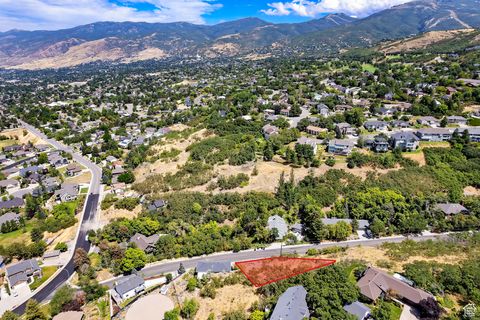 Tiny photo for 438 INDIAN SPRINGS RD, Bountiful, UT 84010 (MLS # 2098871)