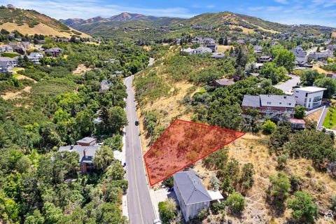 Tiny photo for 438 INDIAN SPRINGS RD, Bountiful, UT 84010 (MLS # 2098871)
