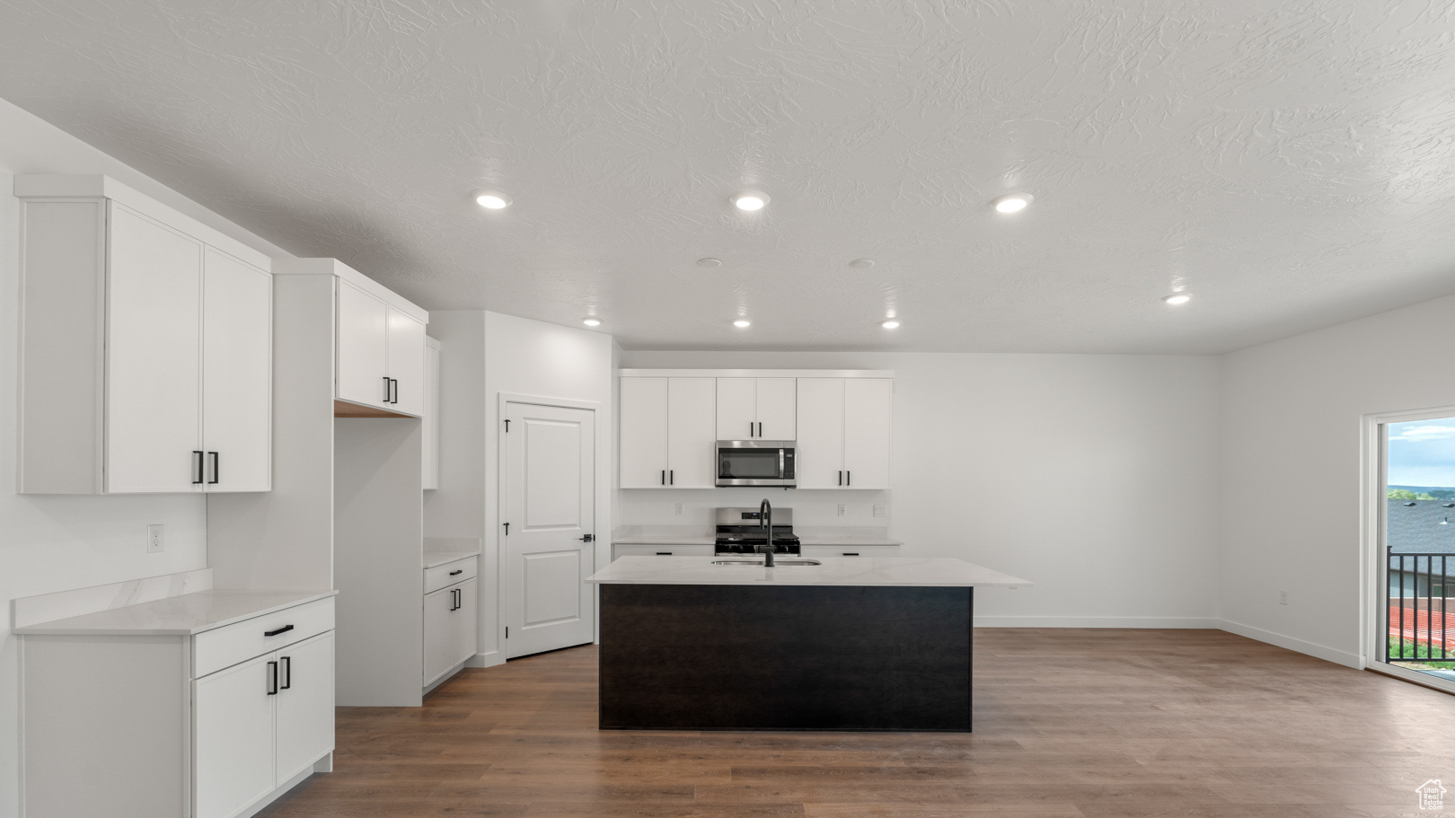 OLD SORREL RANCH - Residential