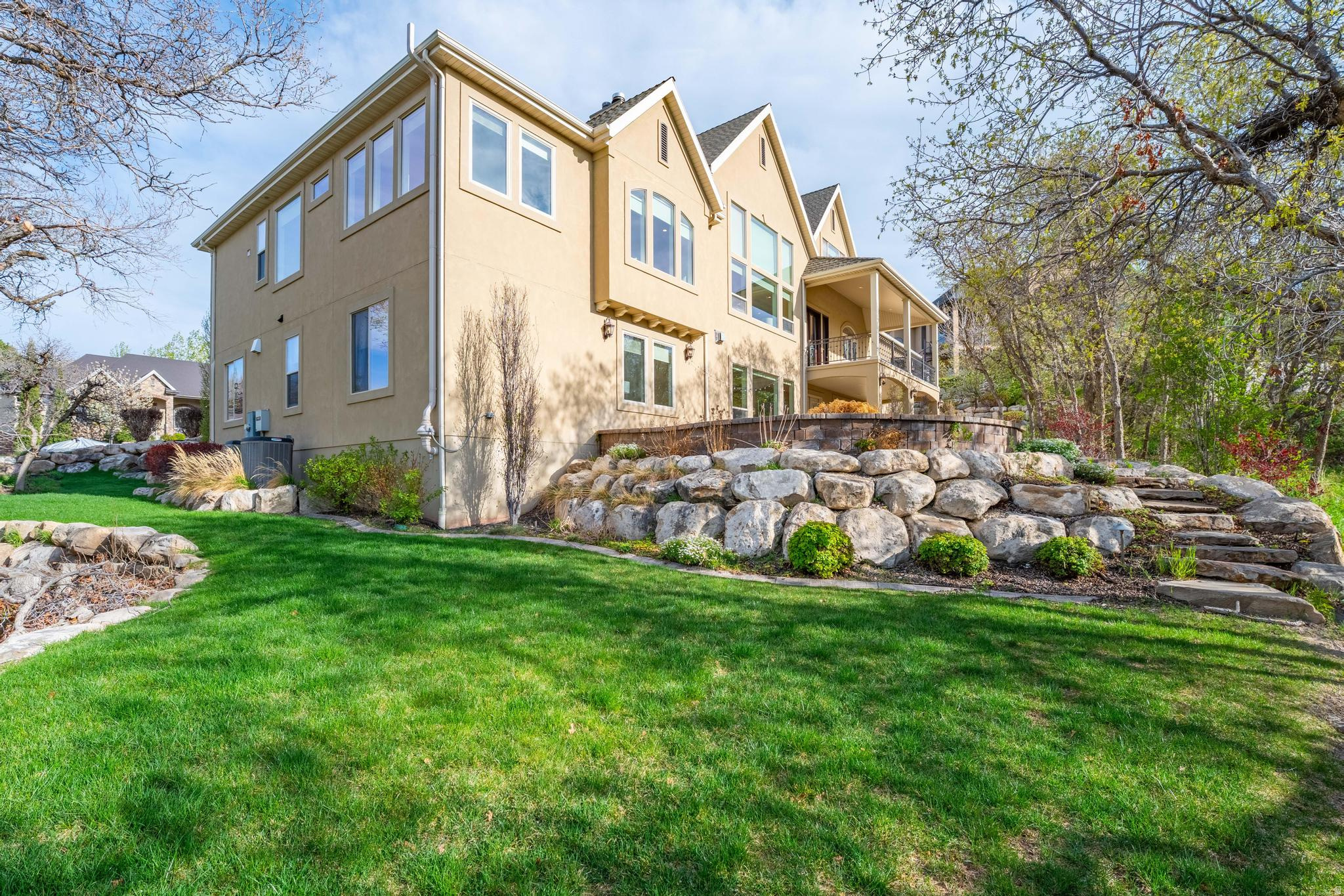 HIGHLAND HOLLOW PHASE 3 - Residential